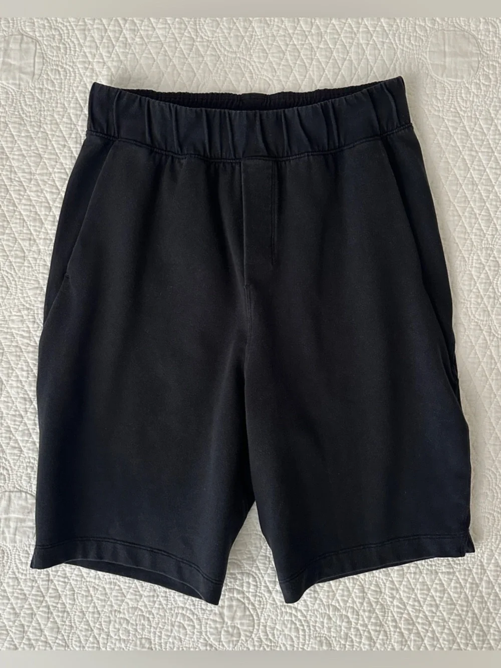 Lululemon Black Connector Shorts Men’s Small